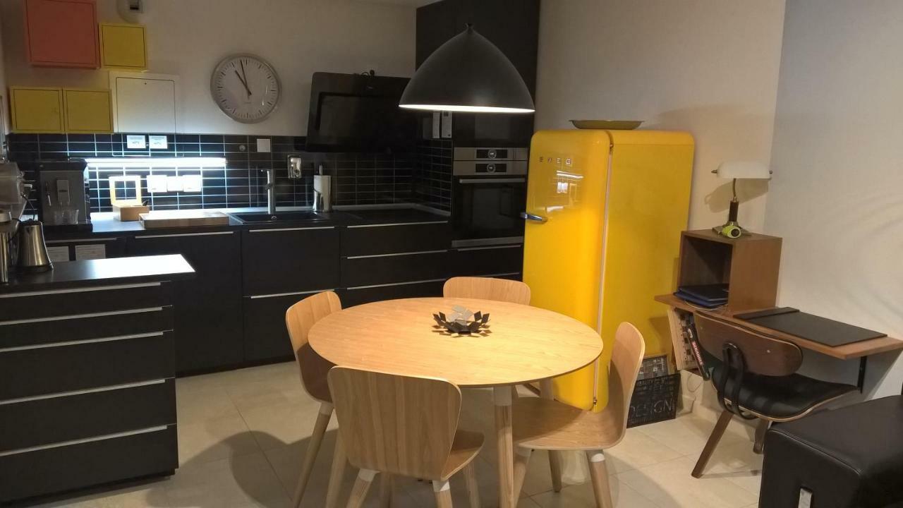 Le Carre Leilighet La Rochelle  Eksteriør bilde